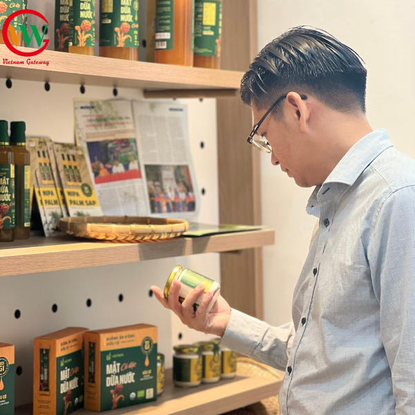Việt Gateway Hân Hạnh đồng Hành Cùng Khoa Đông Phương Học (hcmussh)